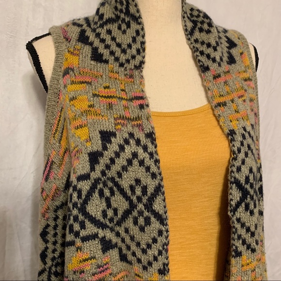 Bohemian Sweater Vest/Cardigan - Picture 5 of 6